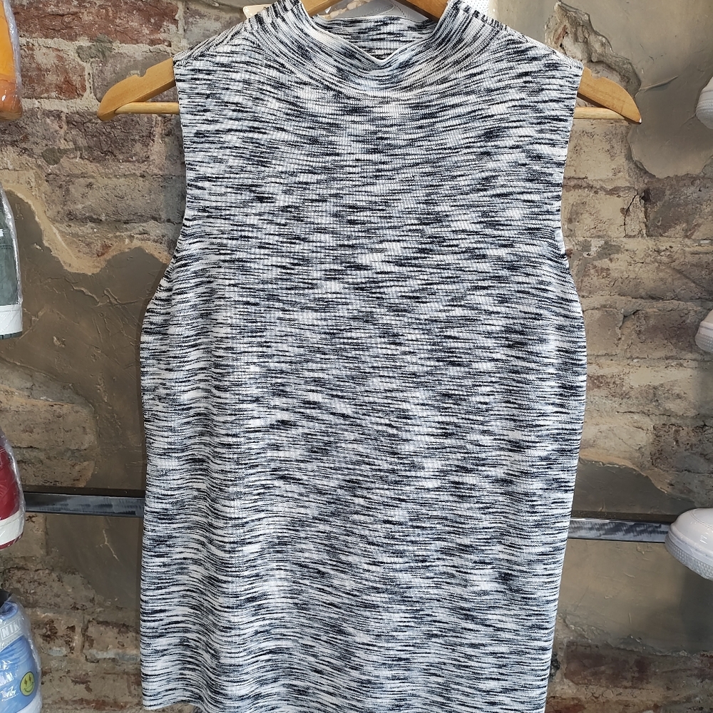 Nine West Sleeveless Top